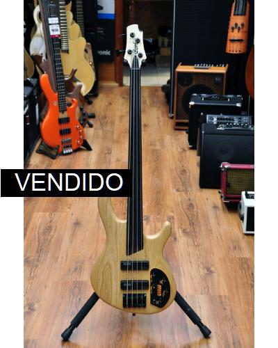 Cort B4FL Plus AS Natural